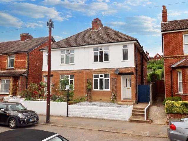 Property for rent in Sherwood, Sandown Park