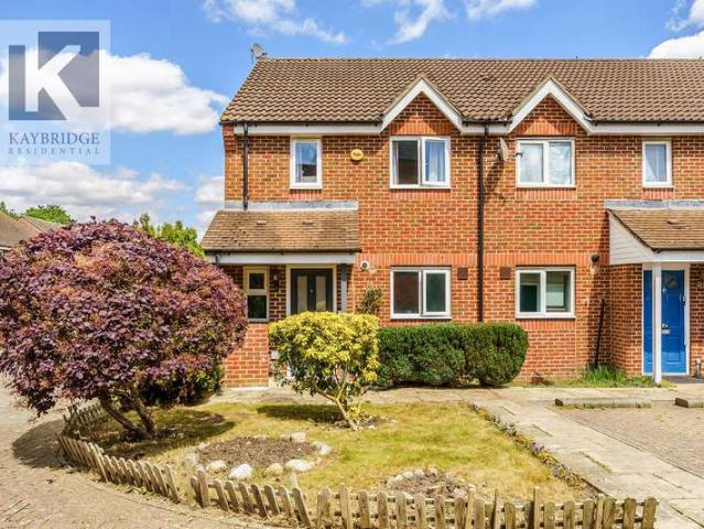 Property for sale in Manor Park, Epsom