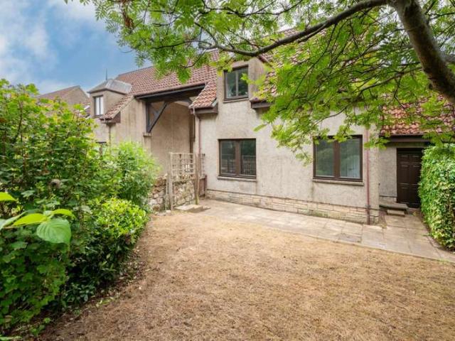 Property for sale in Kingskettle, Scotland