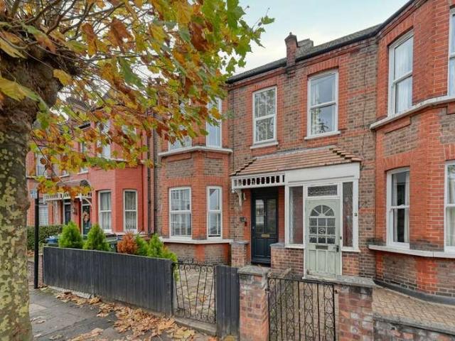 Property for sale in Lane, Greater London