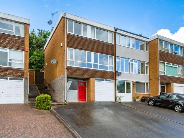 Property for sale in Stourbridge, West Midlands