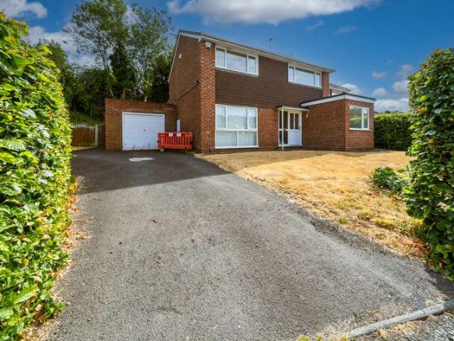 Property for sale in Stourbridge, West Midlands