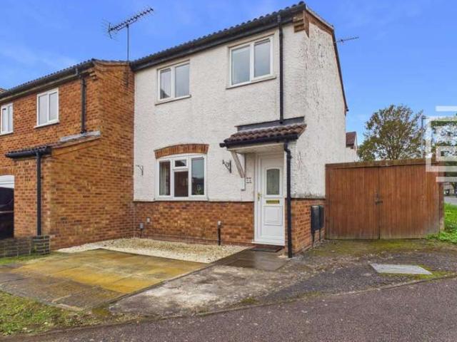 Property for sale in Newton, Rugby