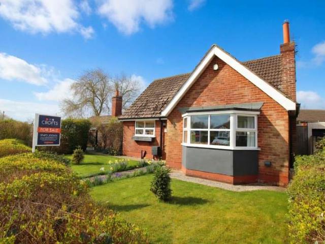 Property for sale in Holton le Clay, Belleau