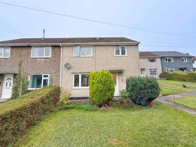 Property for sale in Springfield, Pontllanfraith