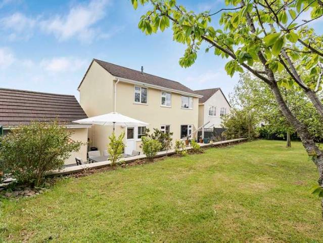 Property for sale in Probus, Cornwall