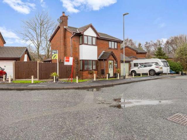 Property for sale in Burtonwood and Westbrook, Warrington
