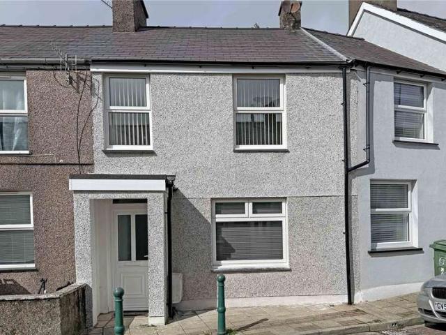 Property for sale in Llanllyfni, Pen-y-groes