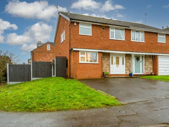 Property for sale in Wollaston, Stourbridge