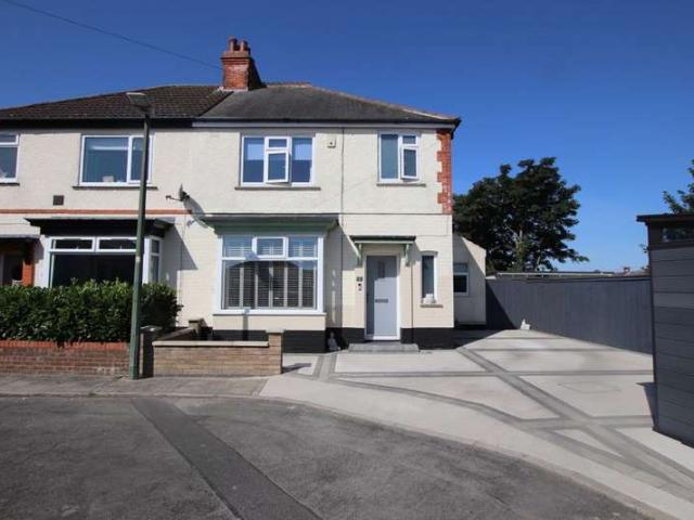 Property for sale in Wellow, Grimsby