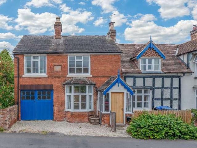 Property for sale in Norton Lindsey, Green Close