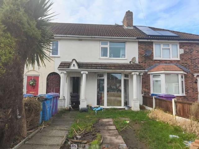 Property for sale in Calderstones