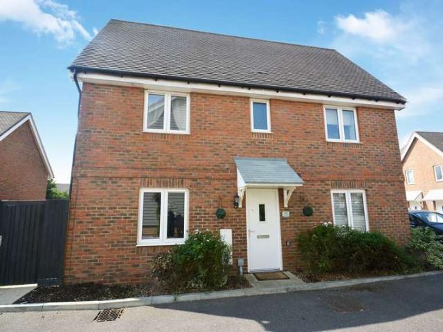 Property for sale in Minster-on-Sea, Oad Street