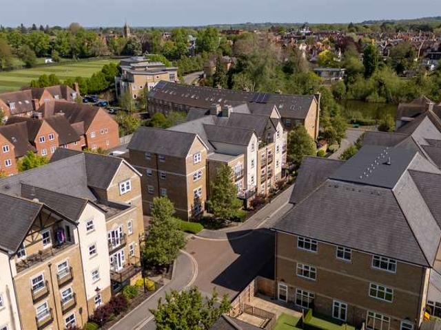 Property for sale in The Slade, Oxfordshire