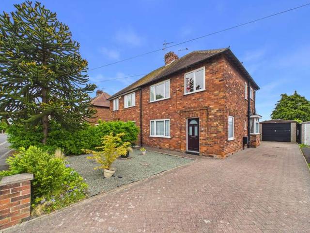 Property for sale in Selby