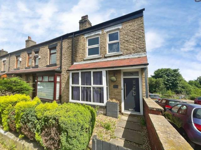 Property for sale in Bradshaw, Lee Bank