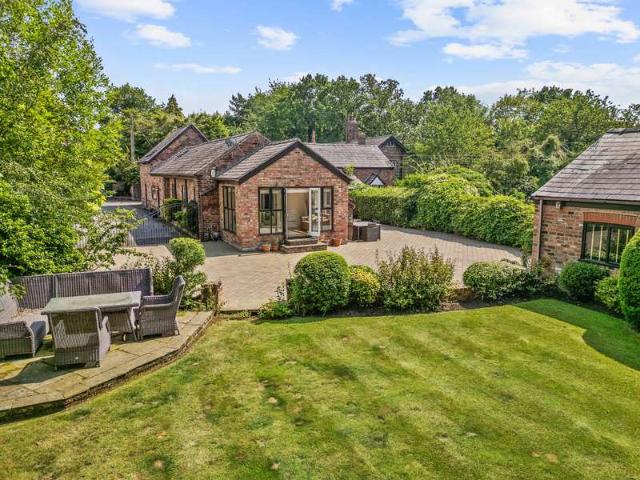 Property for sale in Appleton, Warrington
