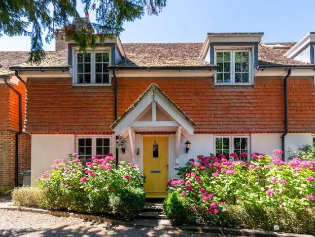 Property for sale in Hillview, Surrey