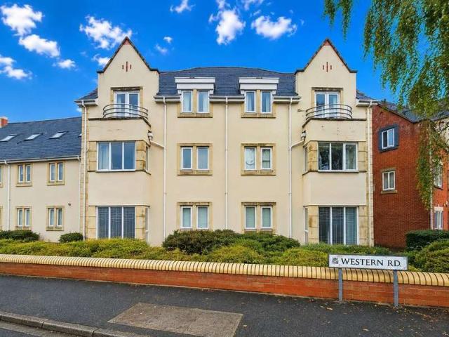 Property for sale in Sutton Coldfield, West Midlands