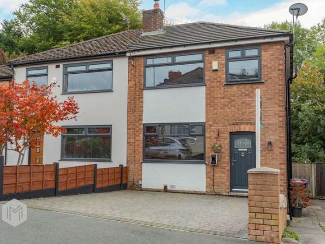 Property for sale in Roe Green, Salford