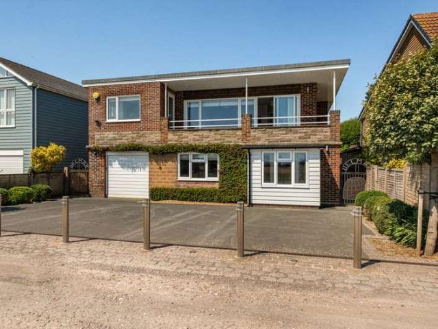 Property for sale in Littlecote, West Sussex