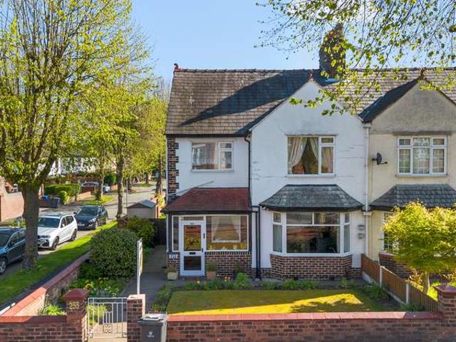 Property for sale in Wilderspool, Warrington