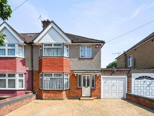 Property for sale in Lane, Greater London