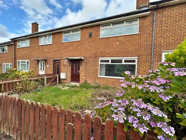 Property for sale in Woodchurch, Upton