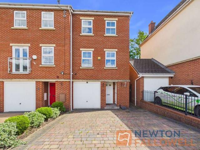 Property for sale in Bloxwich, West Midlands
