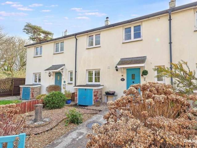 Property for sale in Broadsands