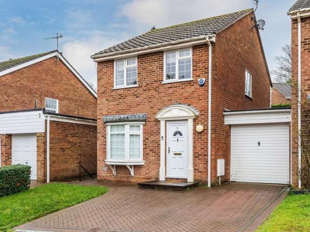 Property for sale in Broadwater Down, Sandown Park