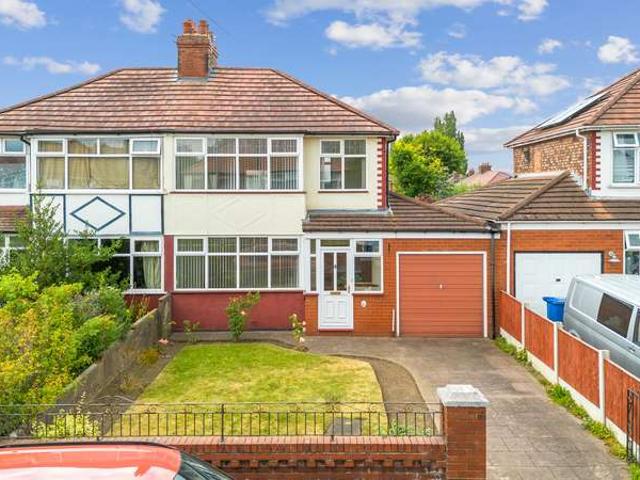 Property for sale in Hood Manor, Warrington