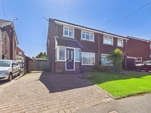 Property for sale in Cwm Talwg, Barry