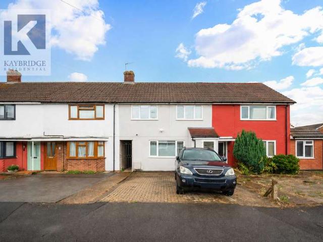 Property for sale in Worcester Park, Greater London
