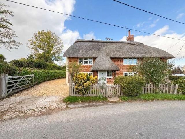 Property for sale in Alderholt, Olderholt
