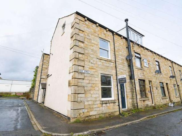 Property for rent in Cross Stone, Todmorden