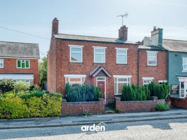 Property for sale in Redditch, Worcestershire