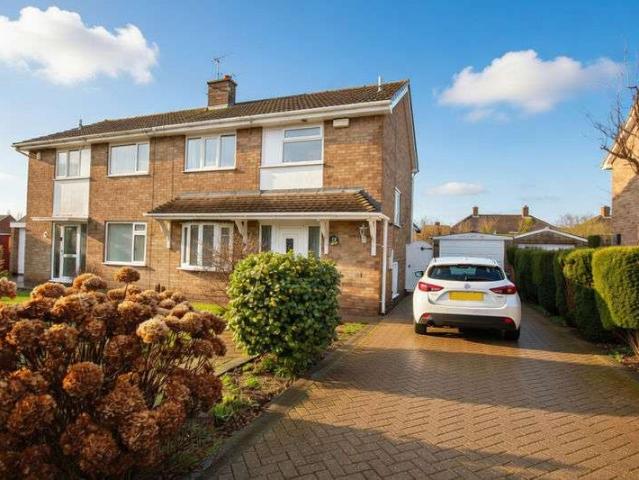 Property for sale in Yarborough, Bradley