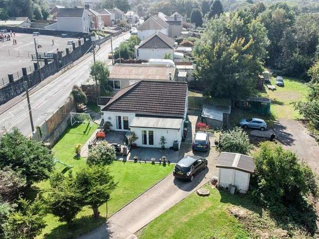 Property for sale in Springfield, Pontllanfraith