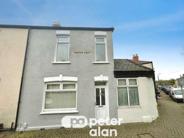 Property for rent in Somerton, Newport