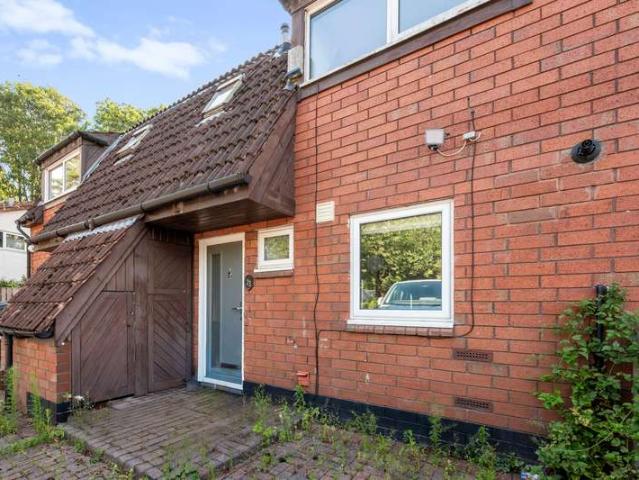 Property for rent in Oakwood, Warrington