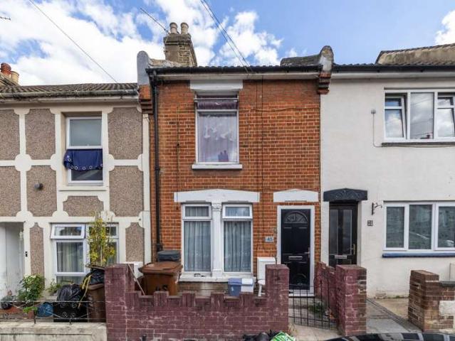 Property for sale in Luton, Chatham