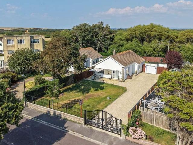 Property for sale in Sand Bay, Kewstoke