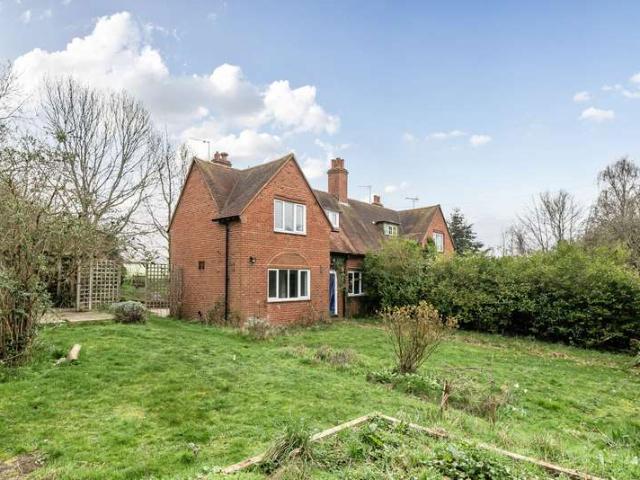 Property for sale in Ewell, Surrey
