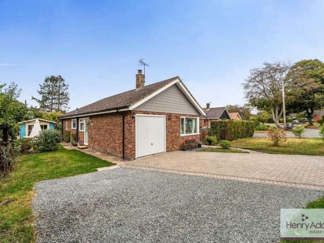 Property for sale in Littlecote, West Sussex