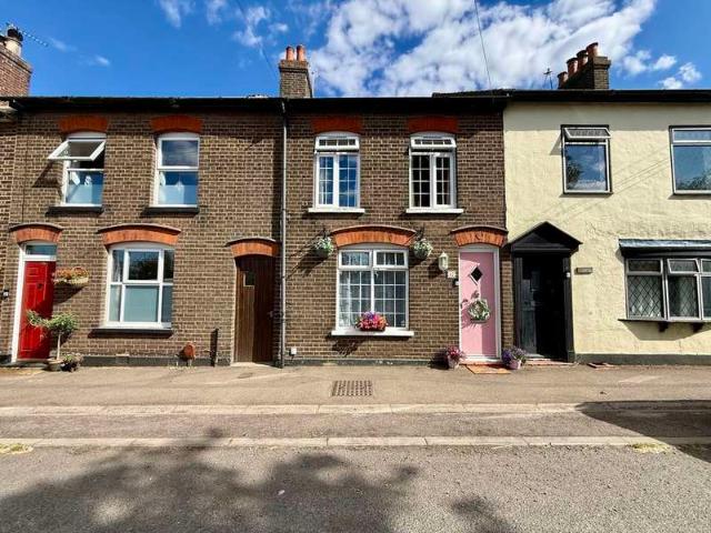 Property for sale in Slip End, Bedfordshire