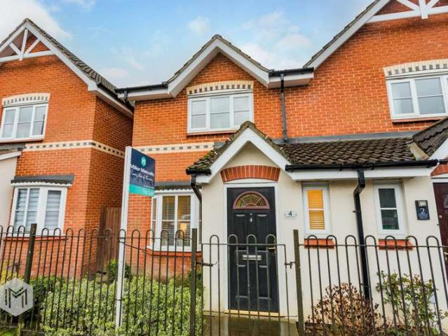 Property for sale in Middlebrook, Lee Bank