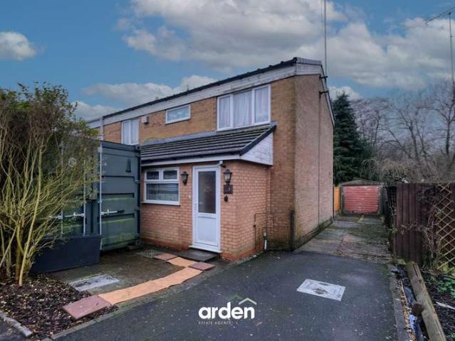Property for sale in Cotteridge, West Midlands