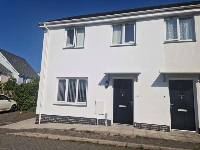 Property for sale in Carharrack, Cornwall