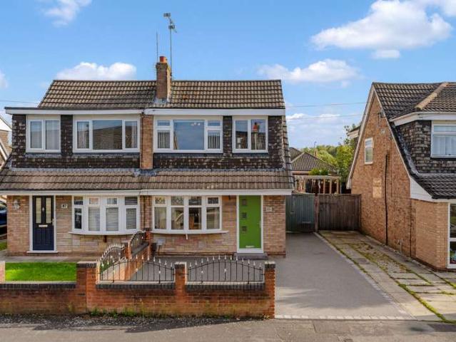 Property for sale in Ditton, Widnes